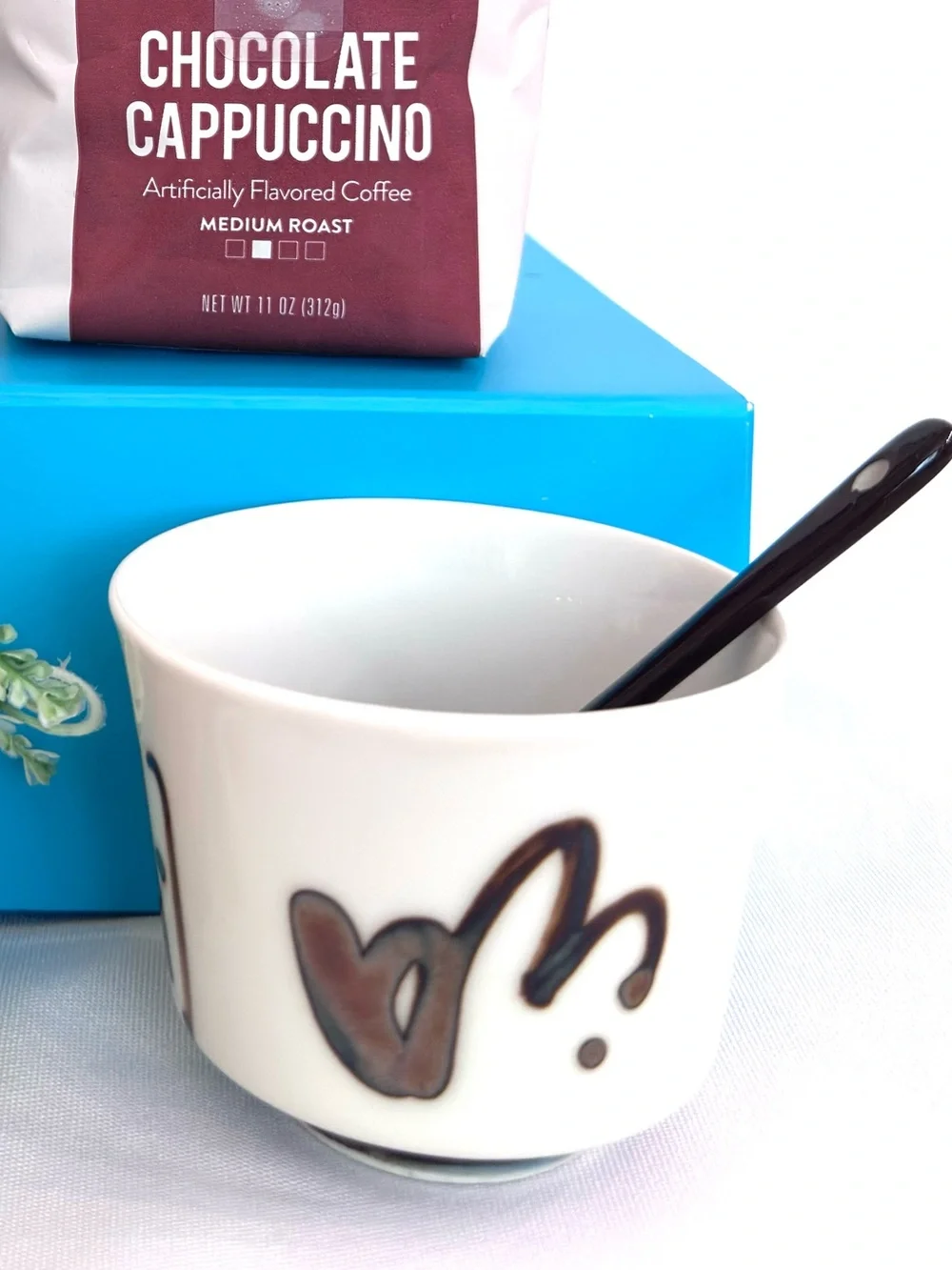 ESPRESSO COFFEE CUP SET ~ neutral classic off-white & rich brown painted swirls